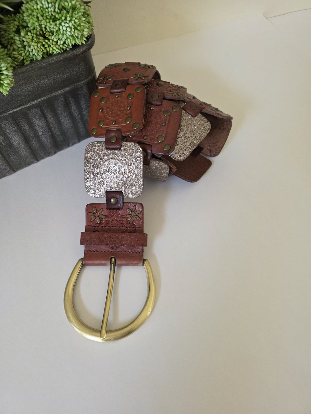 Vintage Fossil Genuine Leather Wide Patchwork Embellished Belt Brass Buckle - Picture 2 of 10